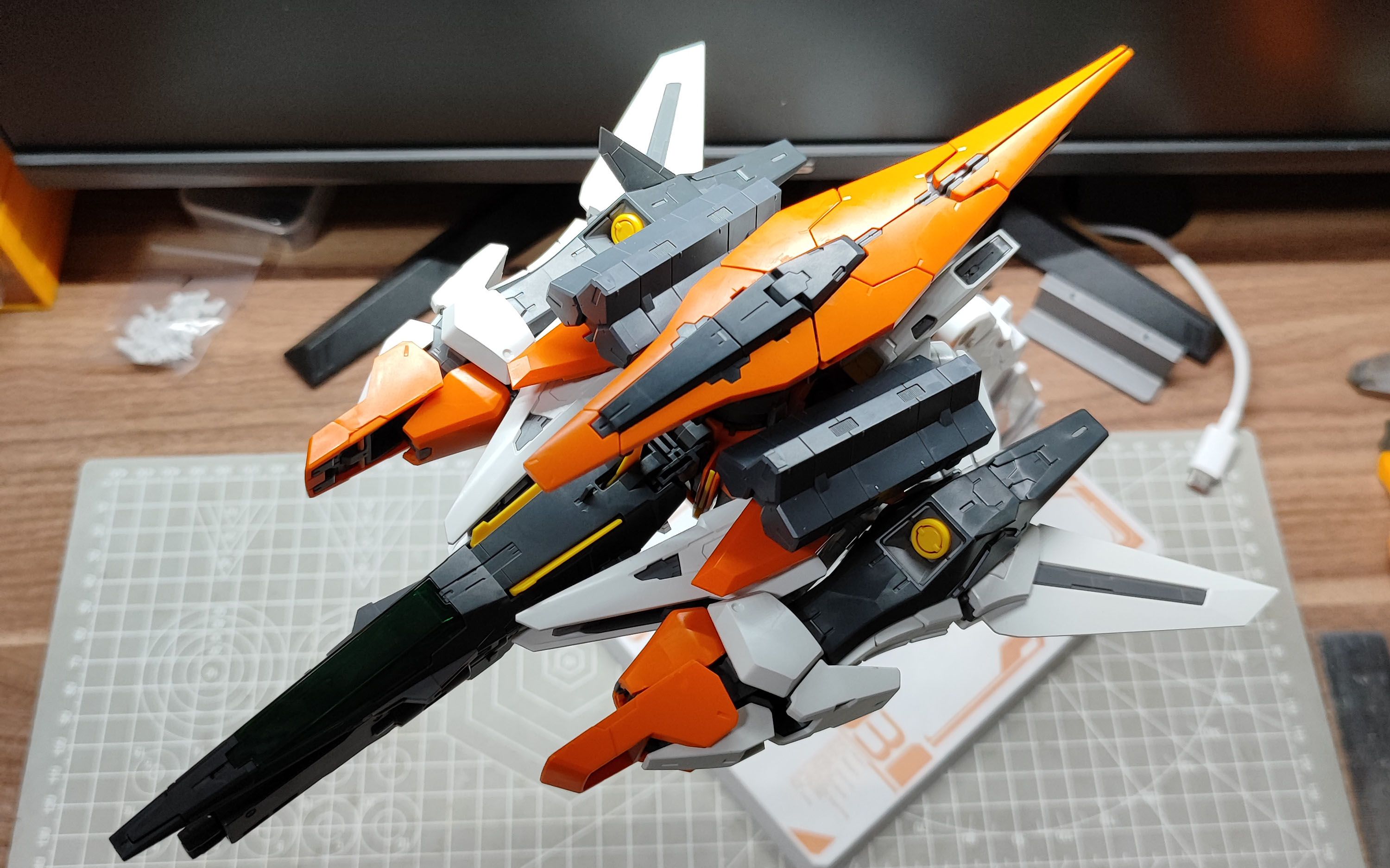 mg主天使新变形姿态