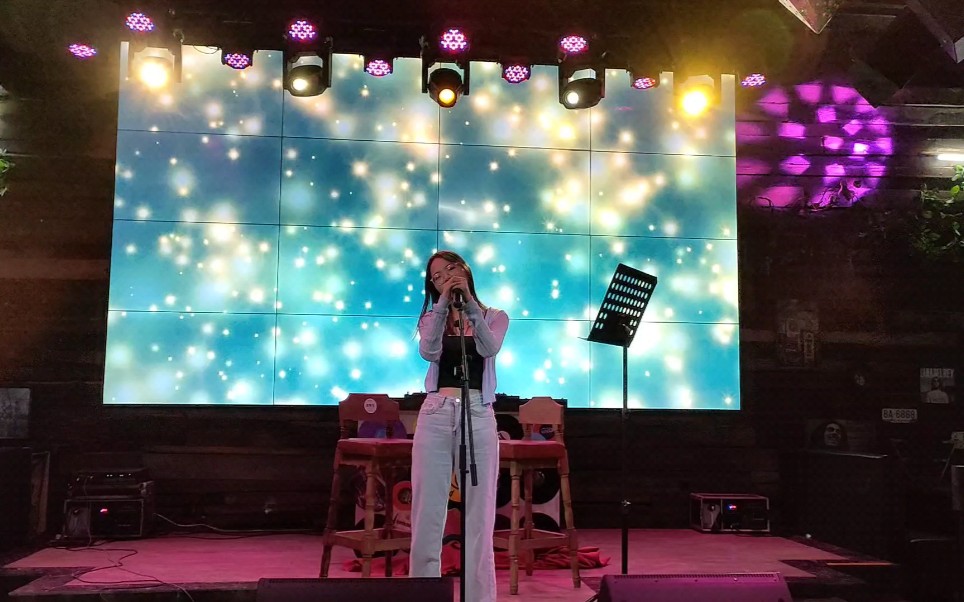 活动作品女声翻唱比莉dearjohn现场只录了两段没有好好录当是旅行途中