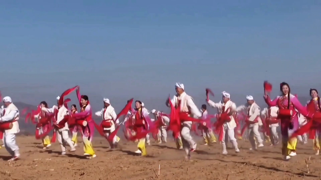 [图]黄土地上的安塞腰鼓表演太震撼了