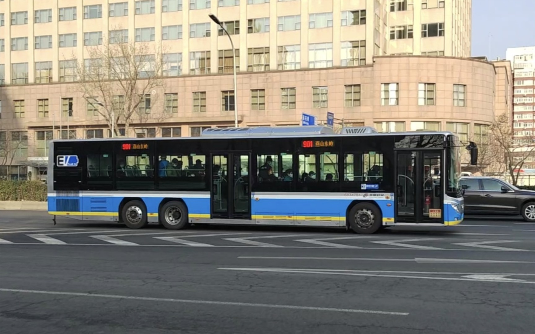 少数配车 901路混三六里桥北里出站