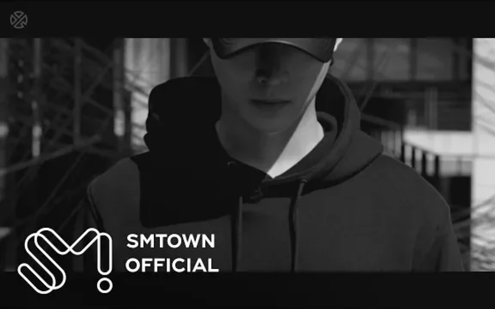 [图]【LAY】（中英双语字幕）'Give Me A Chance' MV +Teaser