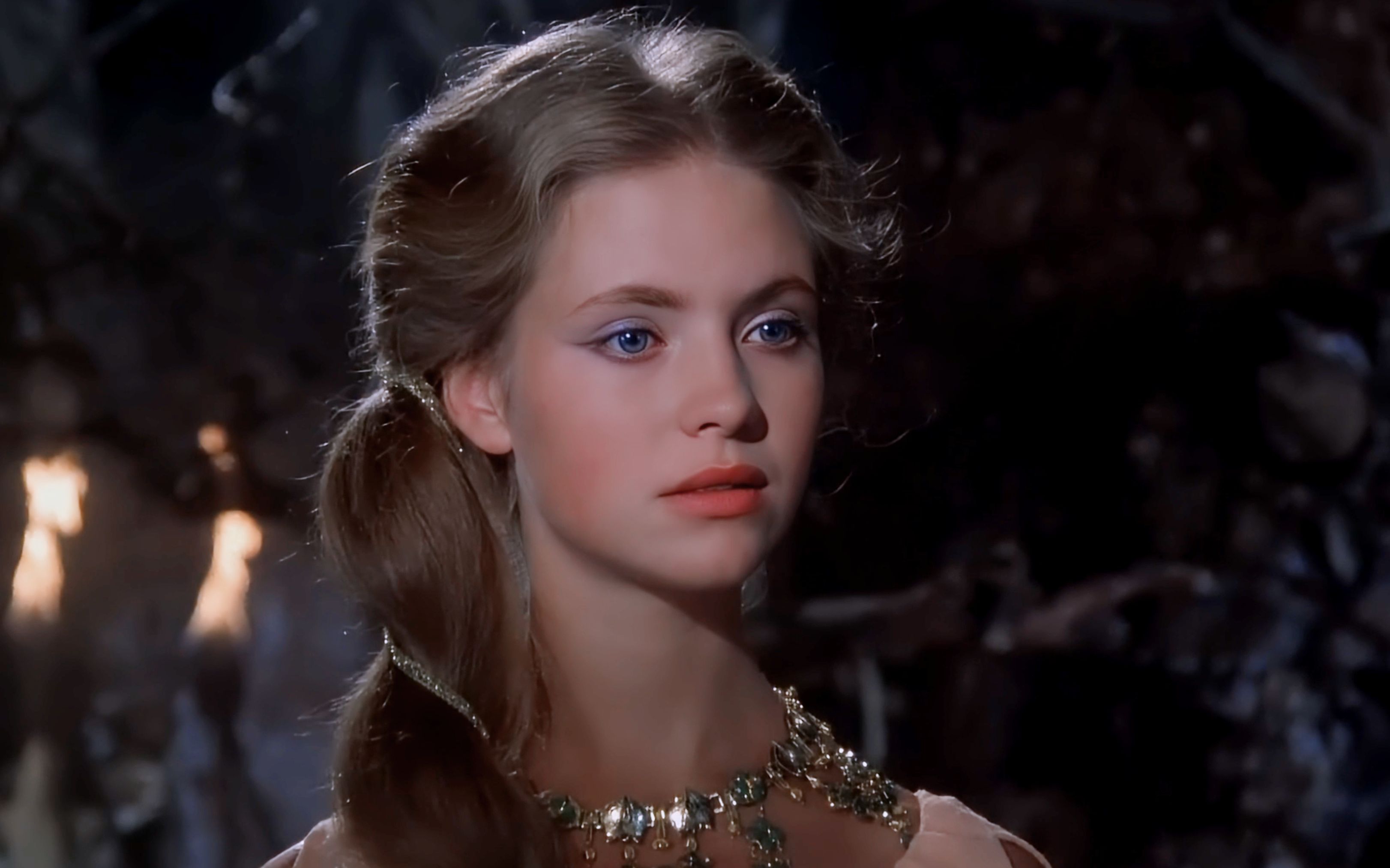 为艺术献身的英国女星——朱迪·鲍克尔 judi bowker