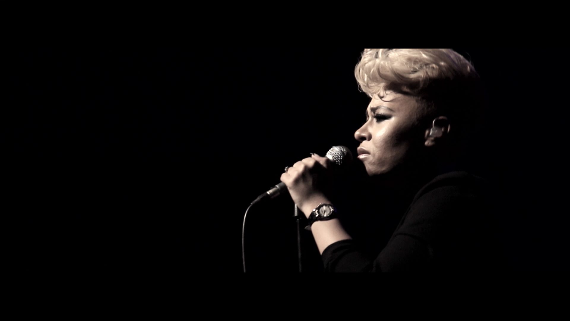 [图]Read All About It, Pt. III (Live From Aberdeen,United Kingdom/2012) - Emeli Sand