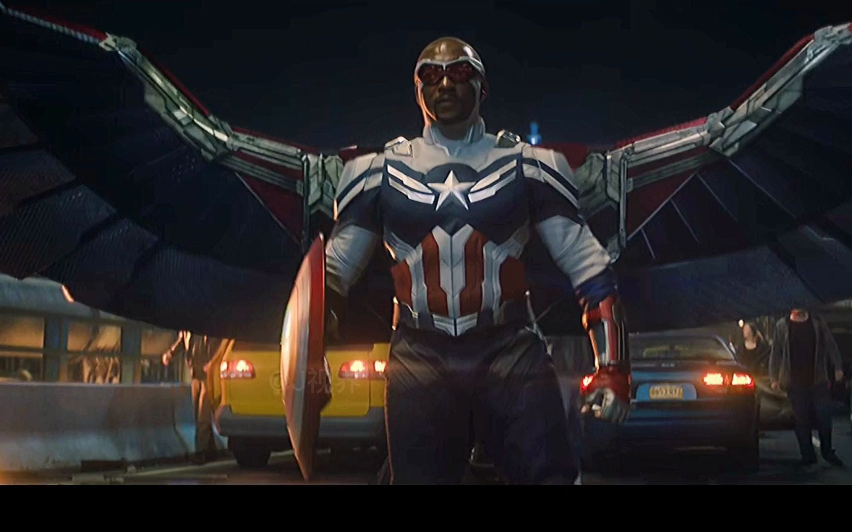 猎鹰全新振金套装燃爆全场!猎鹰:来,沃克,再撕一次