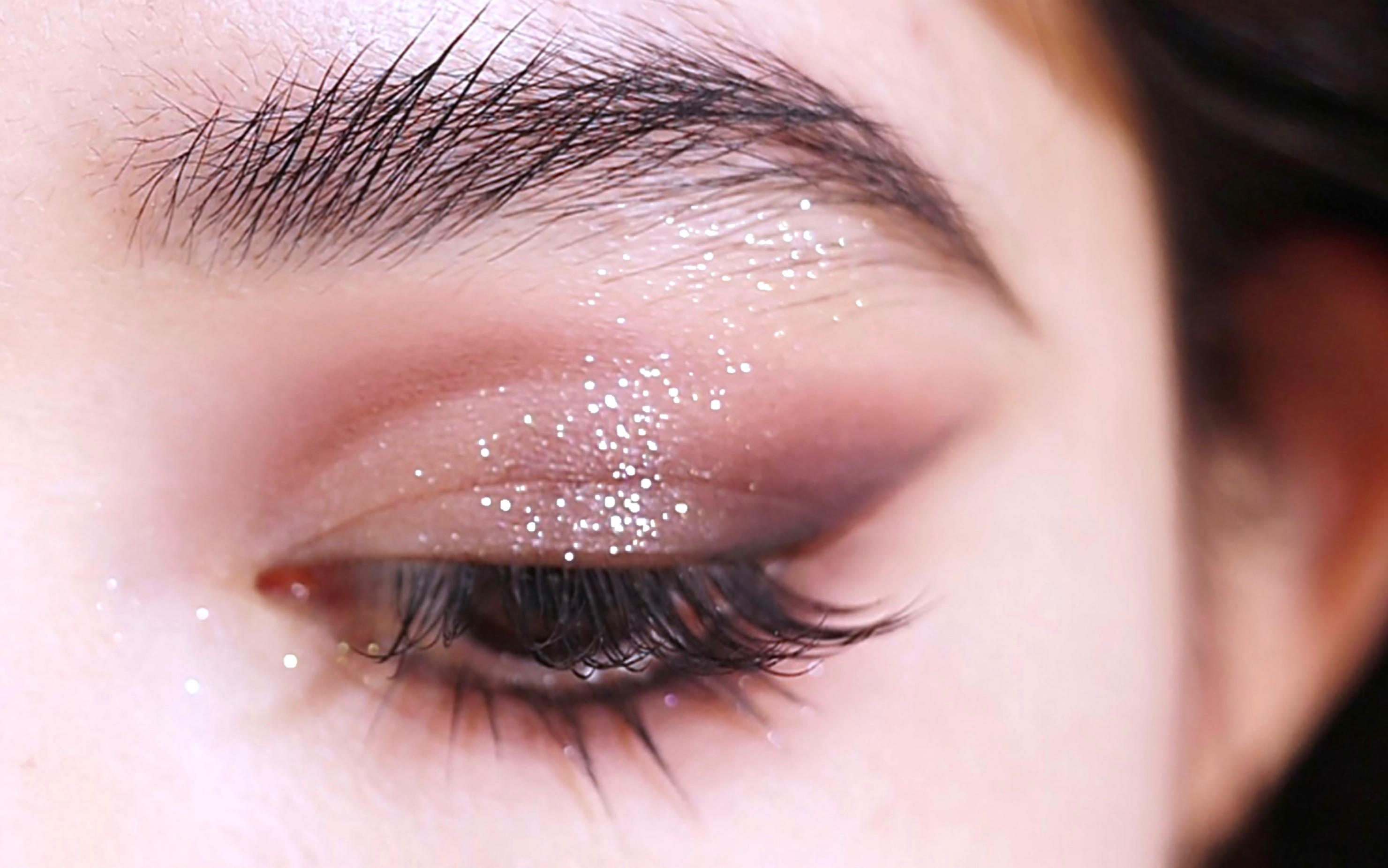 无遮瑕截断式眼妆 | 复古名伶碎钻小烟熏妆