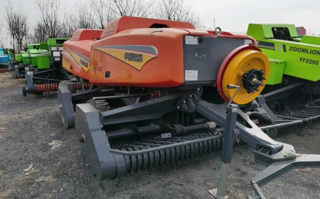 华德牧机2.2型捡拾打捆机