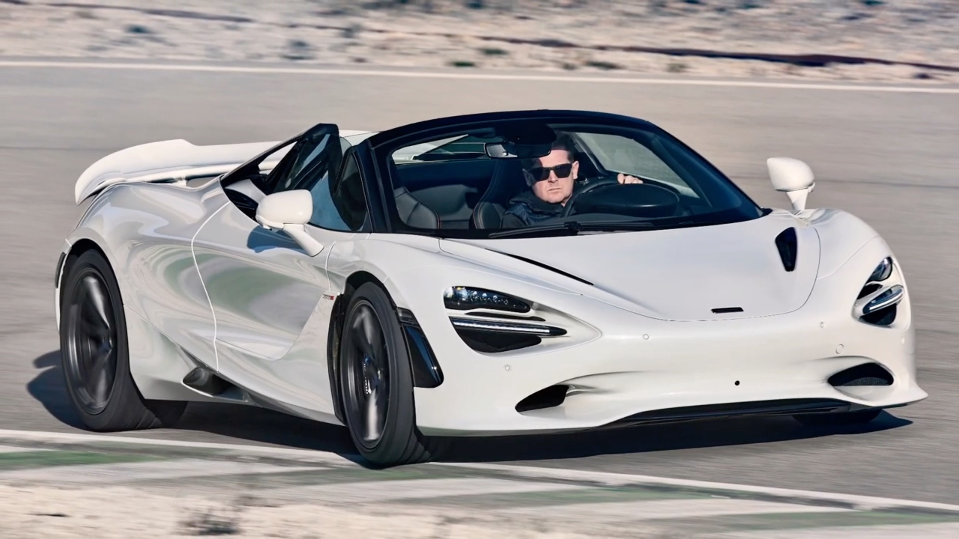 全新麦克拉伦750s发布!拥有它何需特斯拉roadster?