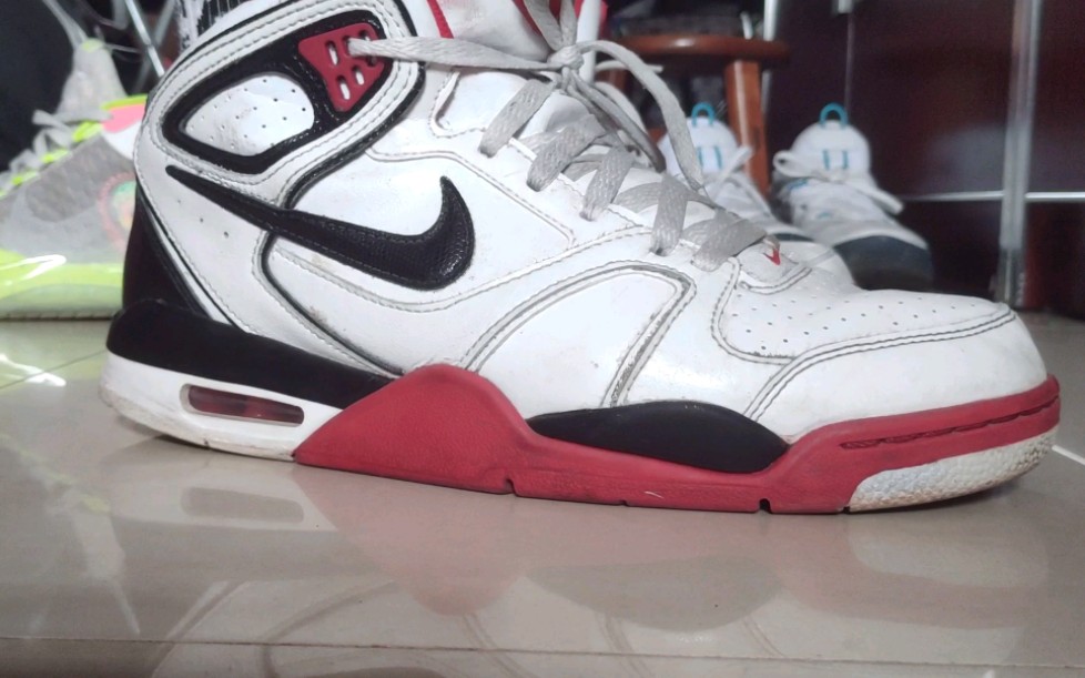 air fight的板砖缓震