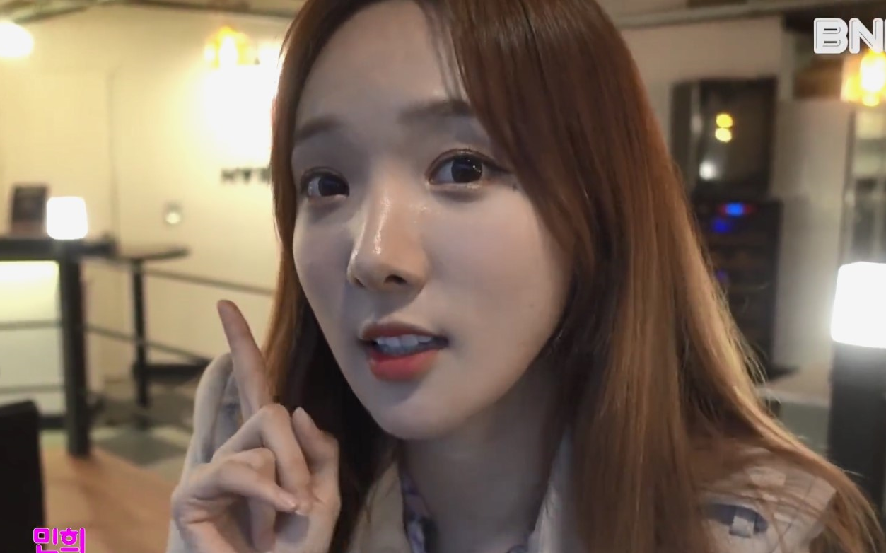 stellar中国活动游四川品小吃 中字 - 1.中国彩排花絮