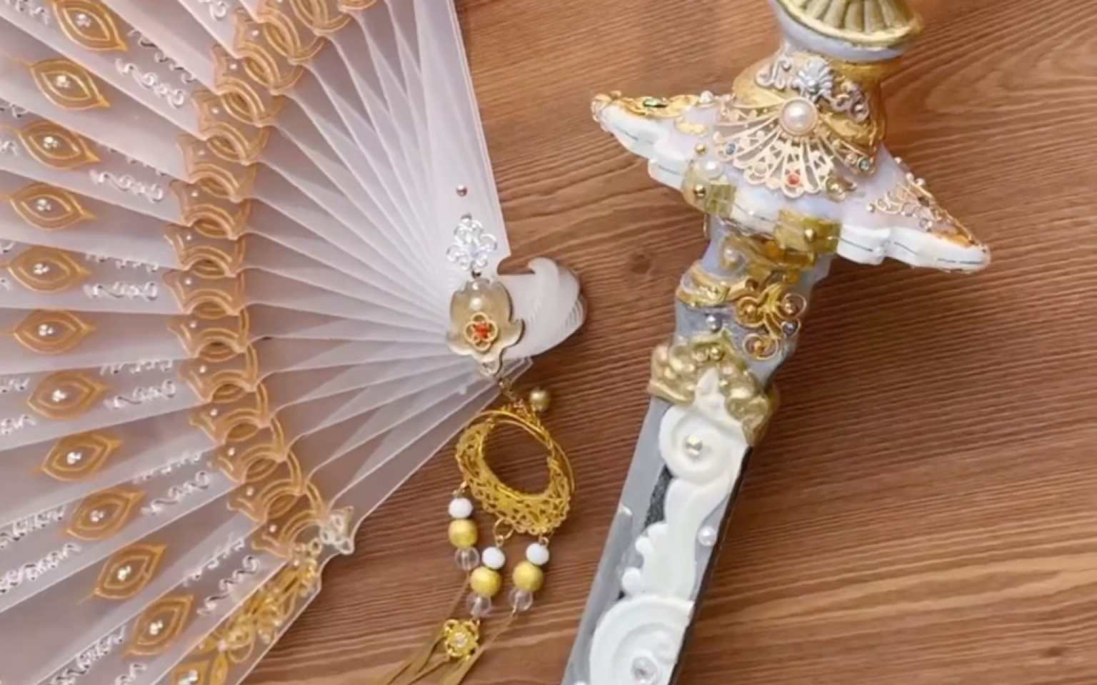 【霹雳布袋戏cos道具】制作过程|江山艳刀在我手中 便是一口顶峰之刃.