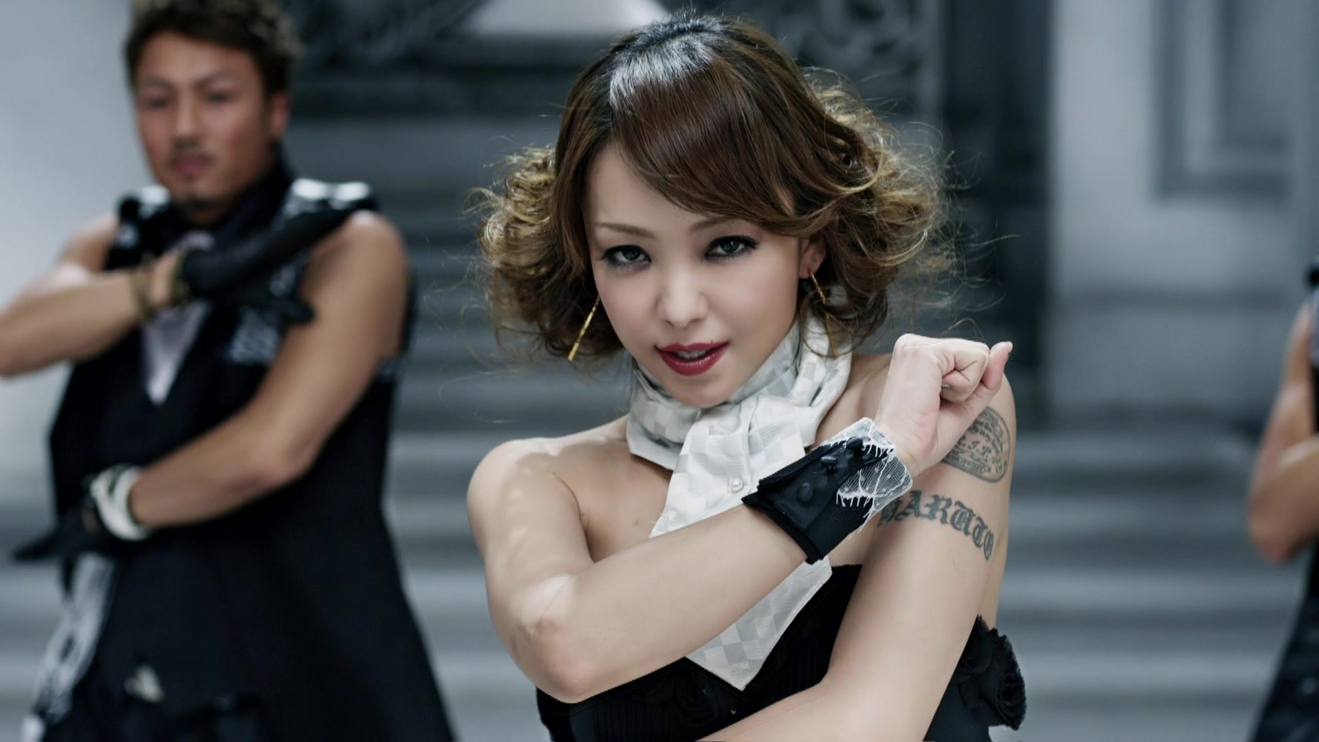【安室奈美惠】《go round/yeah-oh》发行7周年纪念