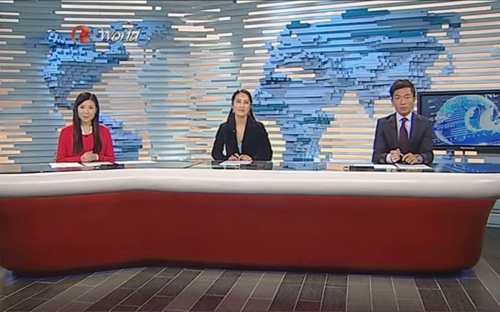 [图]2014-01-16 Thu.國際台《新聞及天氣報告》(19:30)- Anne Marie Sim, Emily Siu, Raymond Yeung