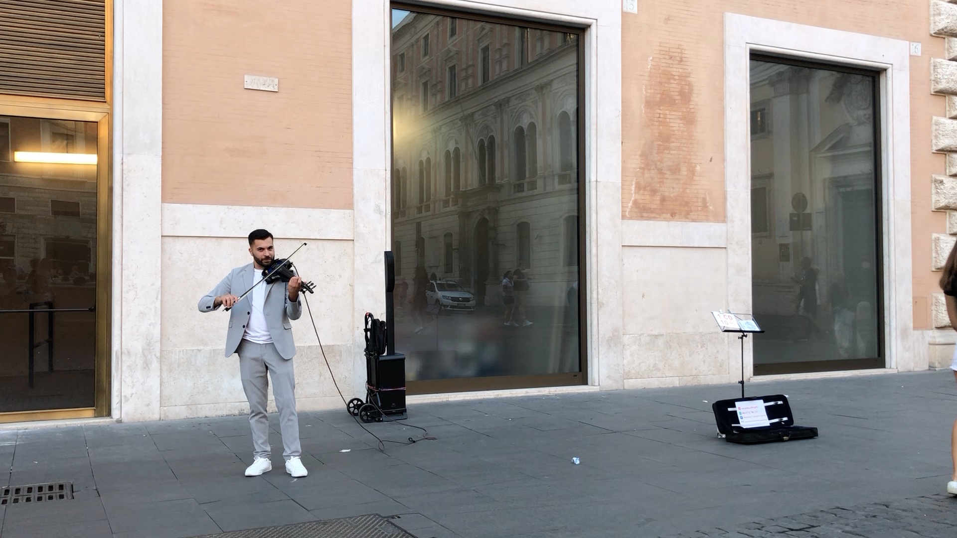 意大利罗马街头的小提琴演奏