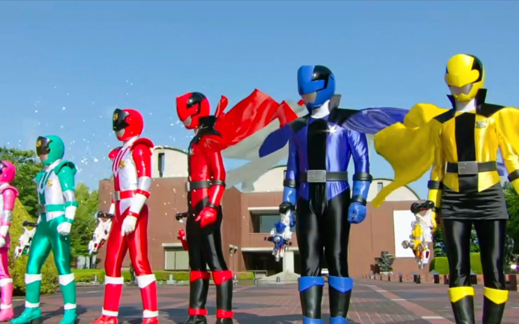 鲁邦连者,巡逻连者共同变身唱名