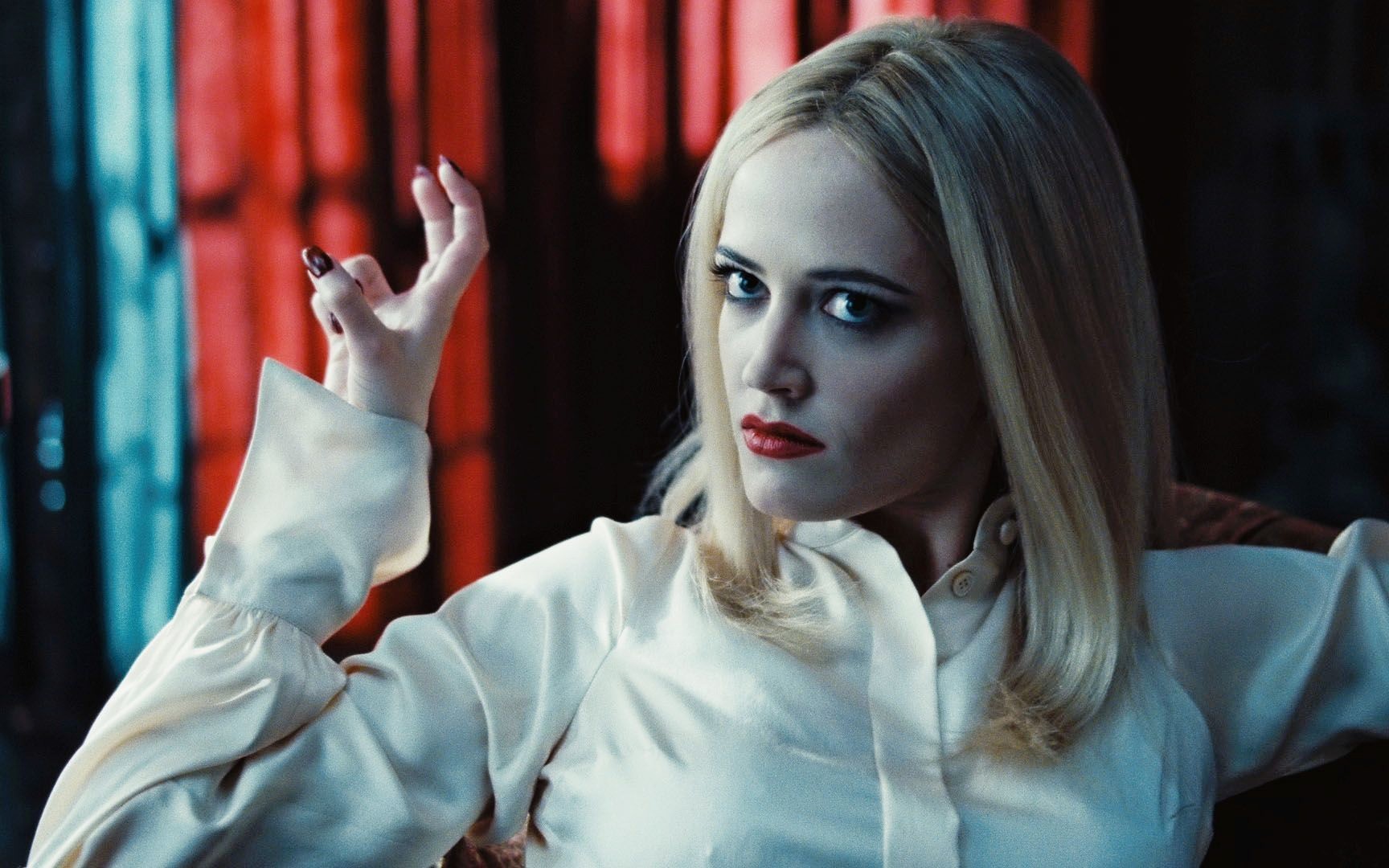 蛇蝎美人伊娃·格林23岁到39岁的颜值变化,极具独一份的锋利美感