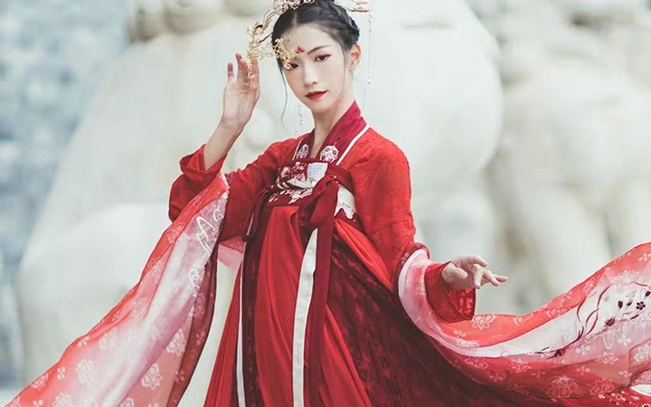 第68套汉服 汉尚华莲汉服锦宫开箱试穿