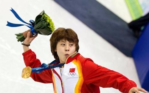 【短道王蒙】温哥华冬奥会短道速滑女子500米全程回顾 颁奖 采访