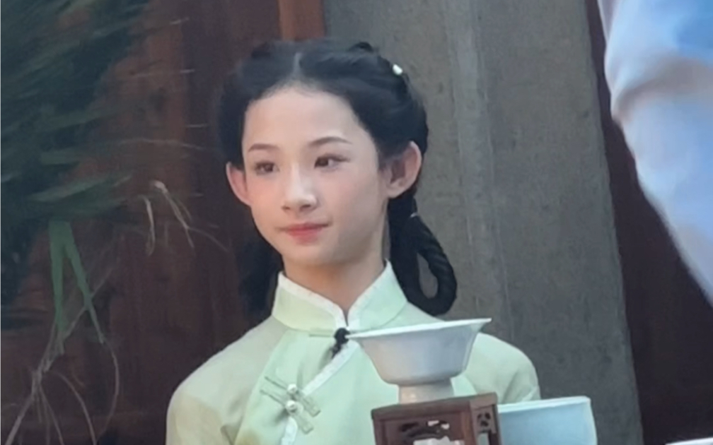 看不懂的地方，就是女孩子们的可可爱爱呀～-古金灵-古金灵-哔哩哔哩视频