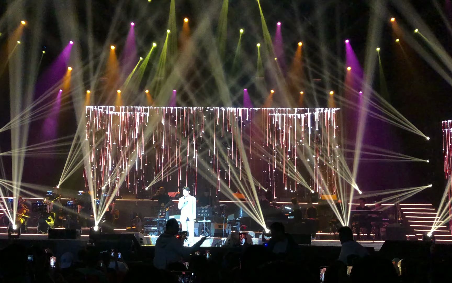 2023 gary曹格 crazy for live 云顶演唱会 - (背叛)