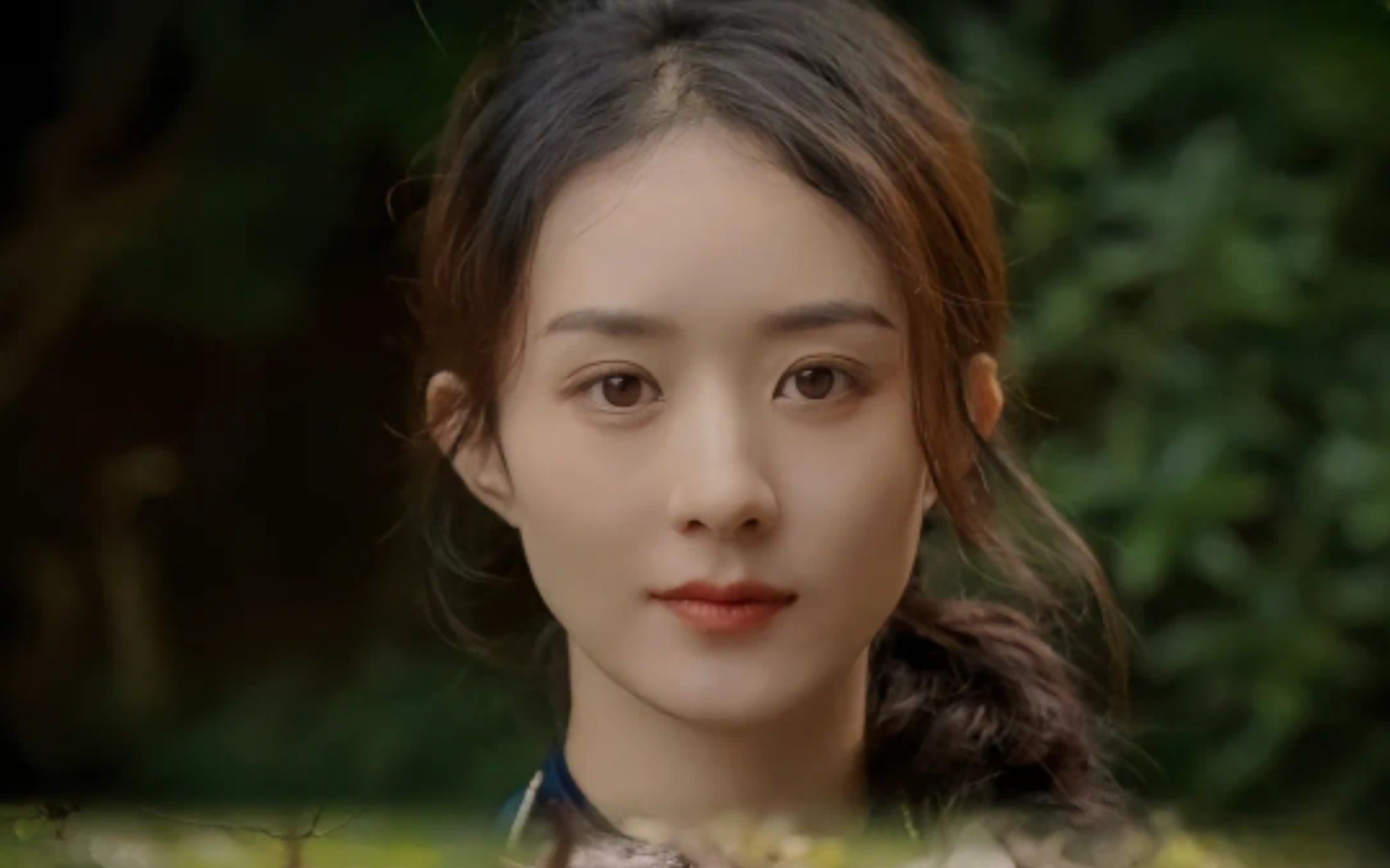 女神的魅力:优雅与实力的完美结合—赵丽颖