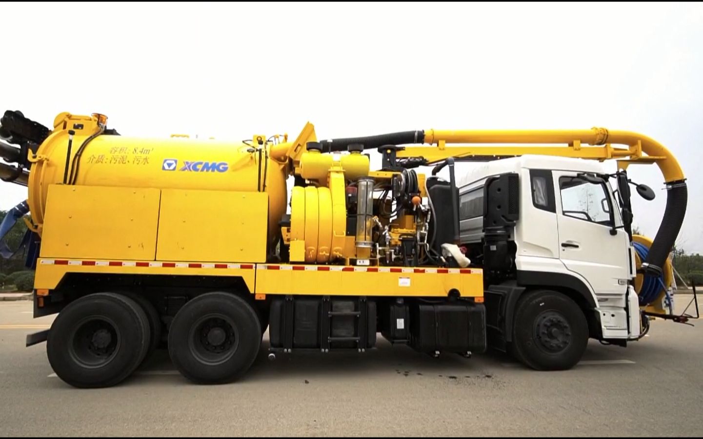 【徐工环境】xzj5250gqxd5下水道疏通吸污车 作业视频