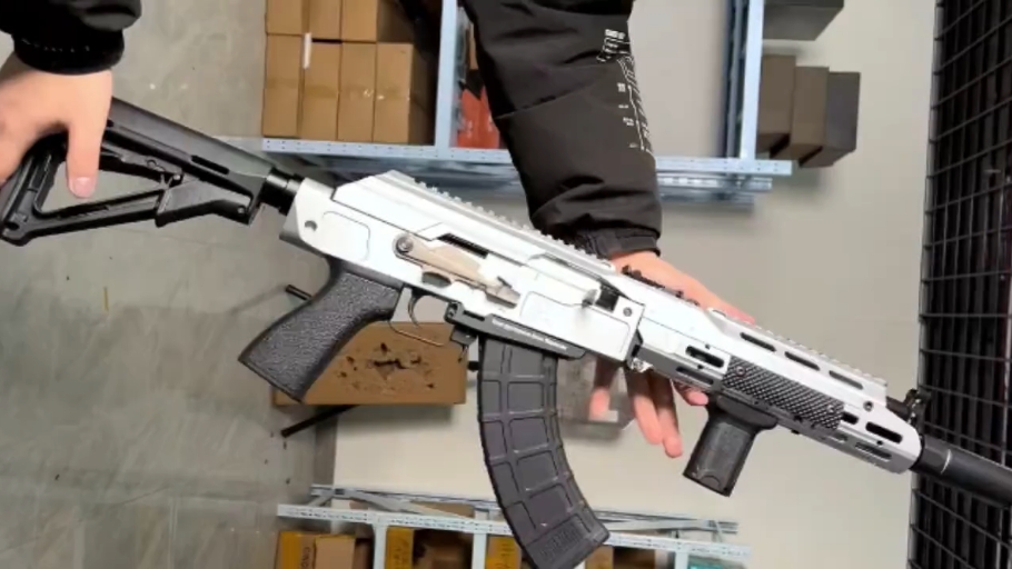 slrak喜欢全冰凉件的可以来