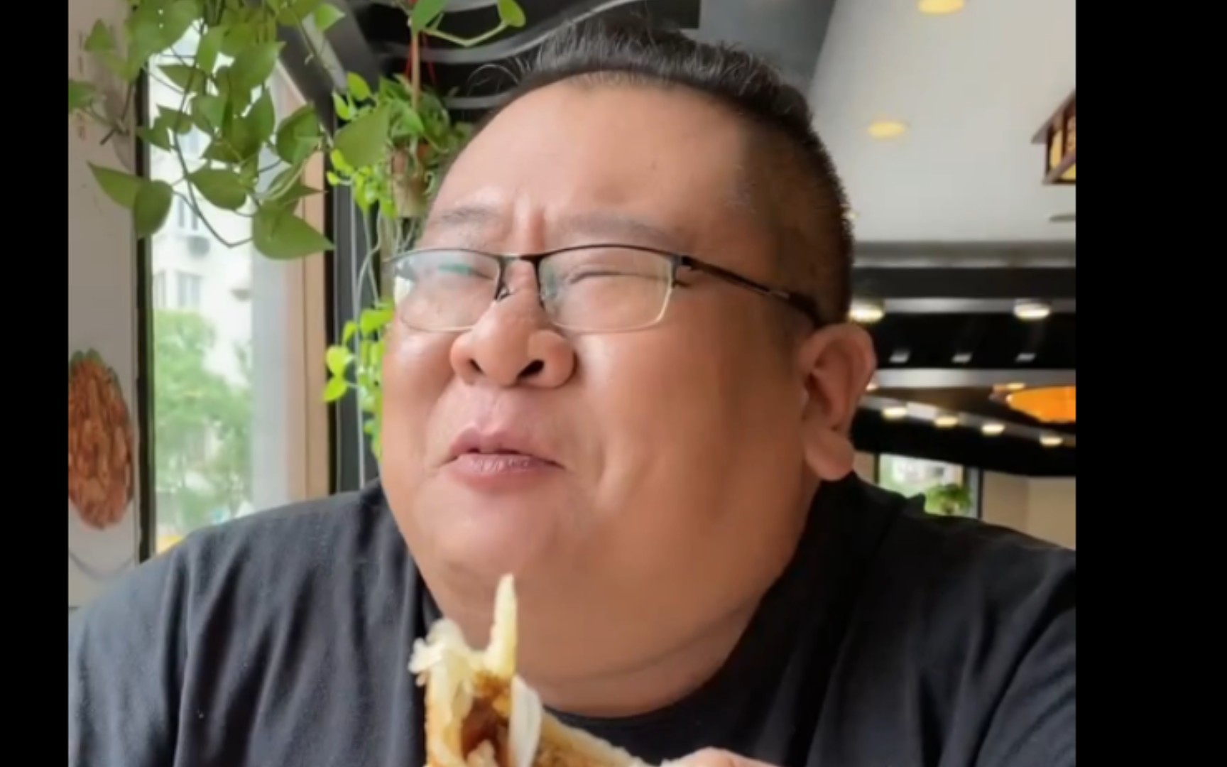 猪总管寻觅江南美女失败重拾dc特产示好对食 牛割大明厂工前世记忆