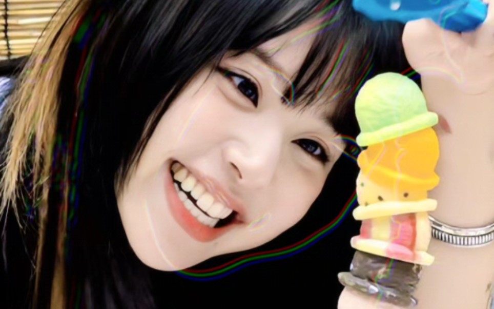 可盐可甜的我们彩瑛呐!