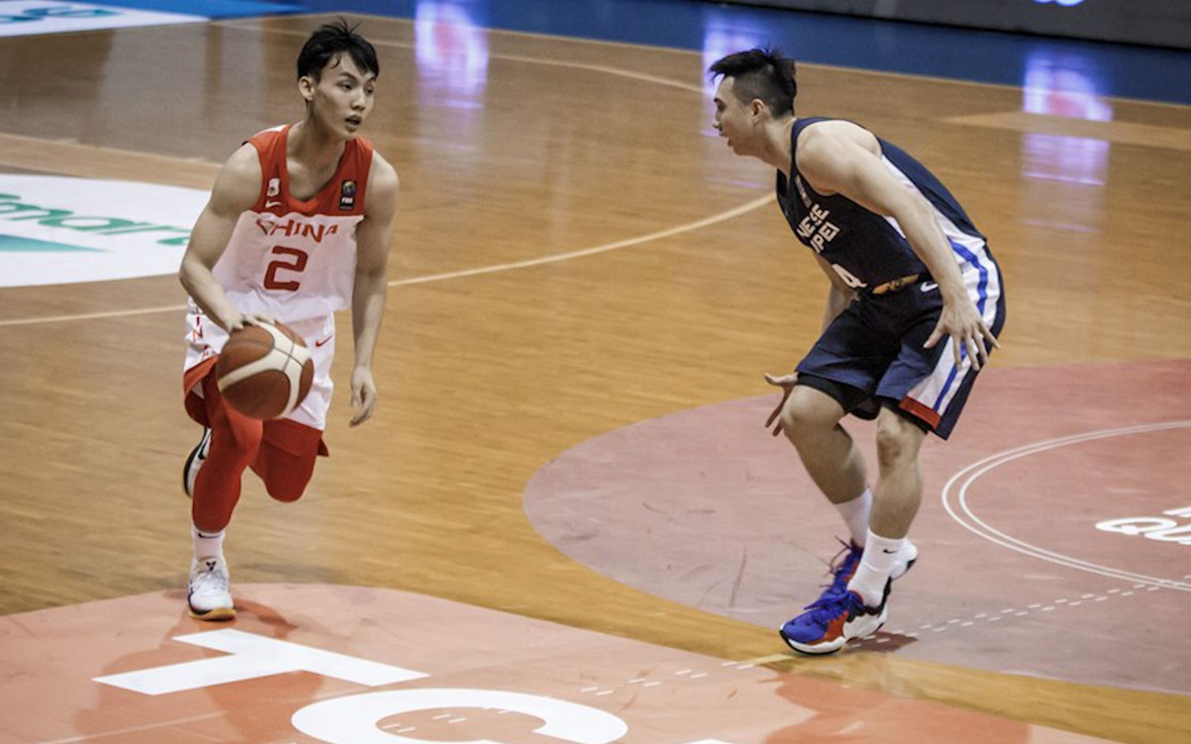 徐杰上演回马枪过人!中国男篮对阵中国台北队五佳球