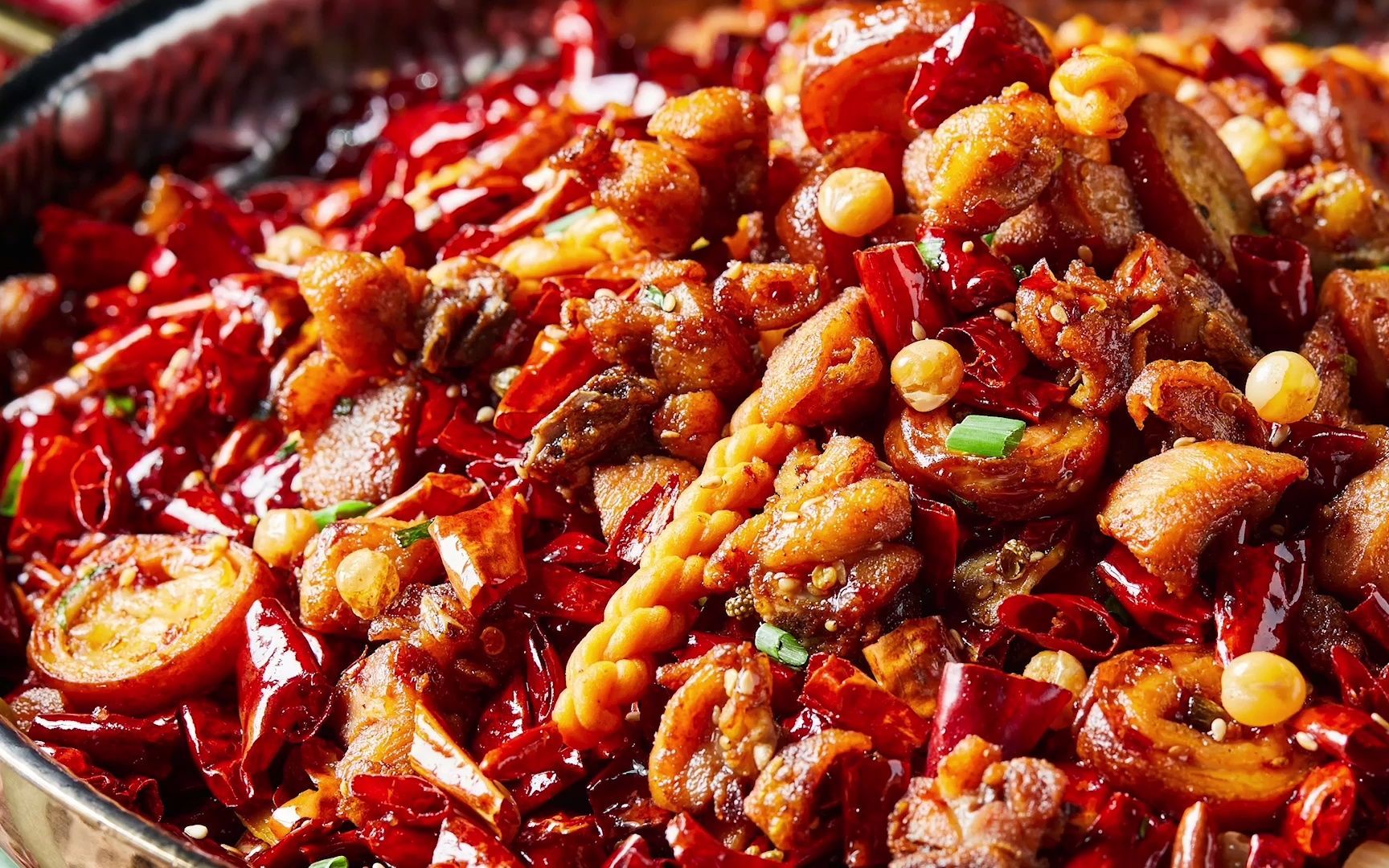 成都美食里的创新江湖菜---肥肠辣子鸡_哔哩哔哩_bilibili