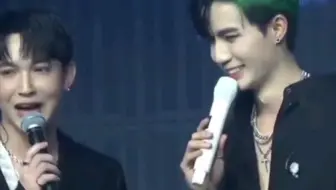 xql被调侃第二段，台上的一群人走过来找囡囡也是经典啊，真的给这俩调侃的都不会了，李海应该所有的害羞都用在这场演唱会上了吧😂😂【海景】【zeenunew】