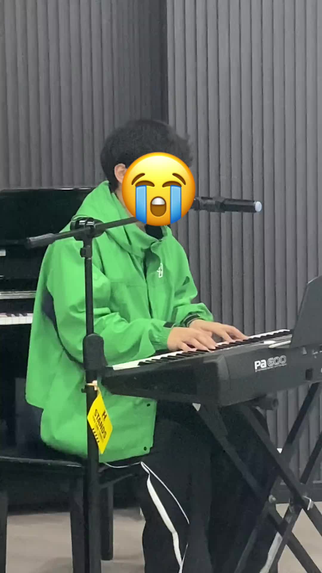 明明就周杰伦gun