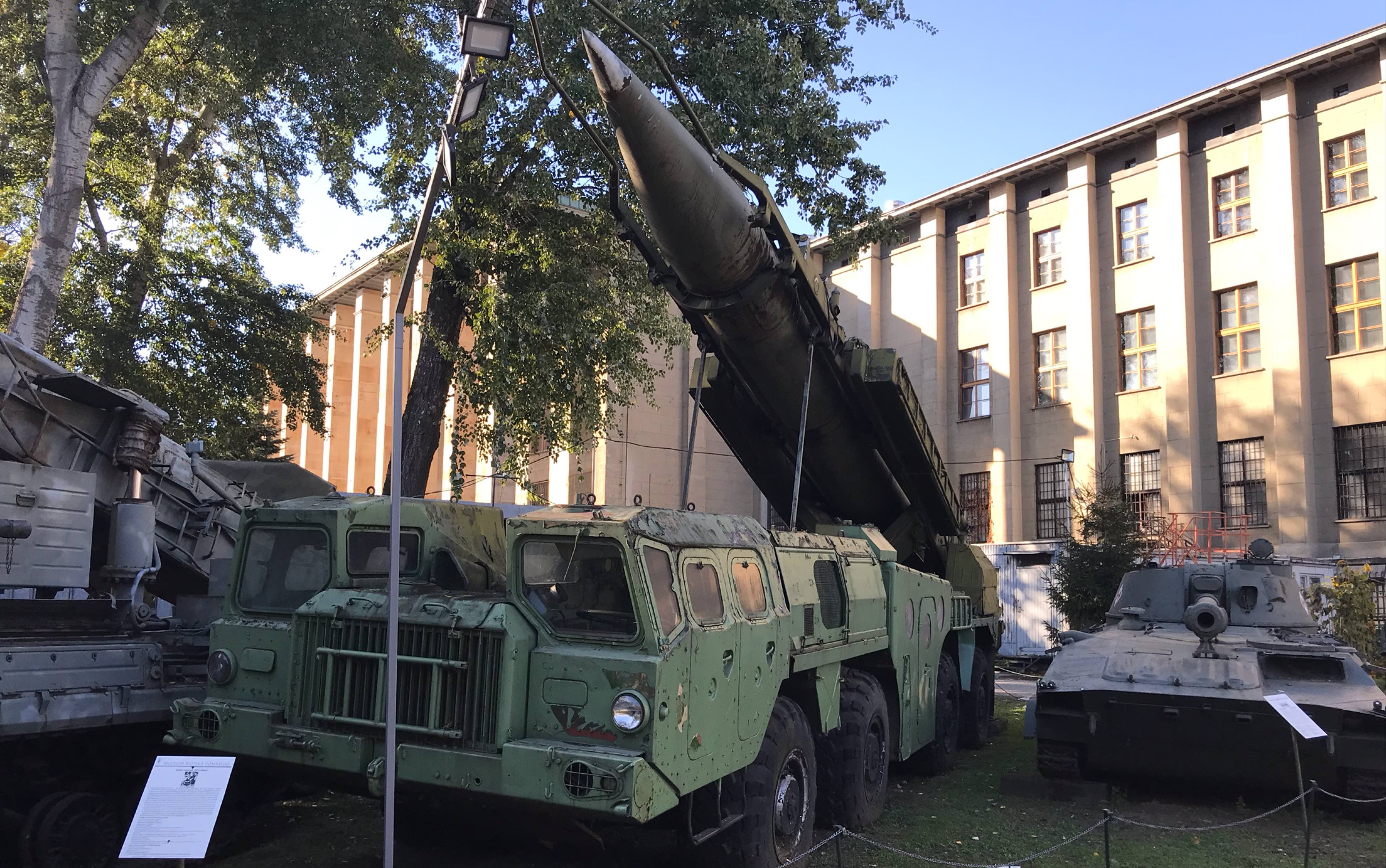 博物馆实拍原华约军队装备的飞毛腿导弹