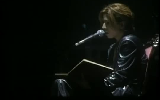 [图]【轉】YOSHIKI The Poem《~Longing~》1995