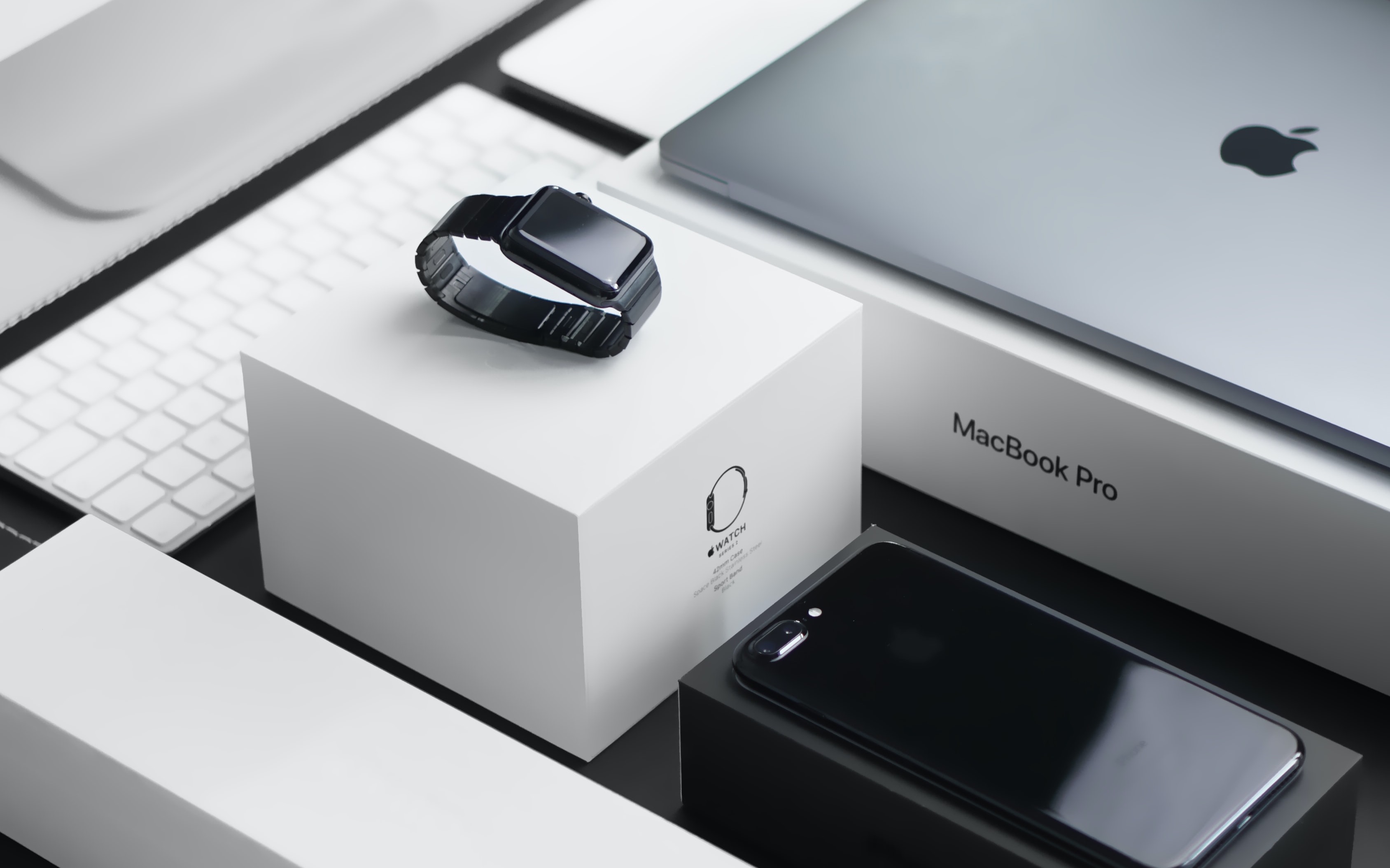 【最强苹果生态体验视频】使用苹果全家桶的一天 - hackl0us 联合