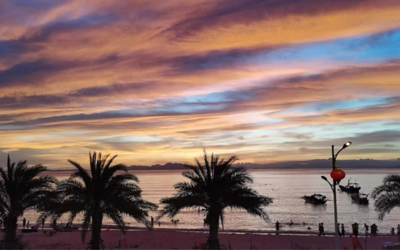 三亚一样的蓝天和沙滩,暑假旅游胜地,浅澳海边(广东省陆丰市碣石镇)