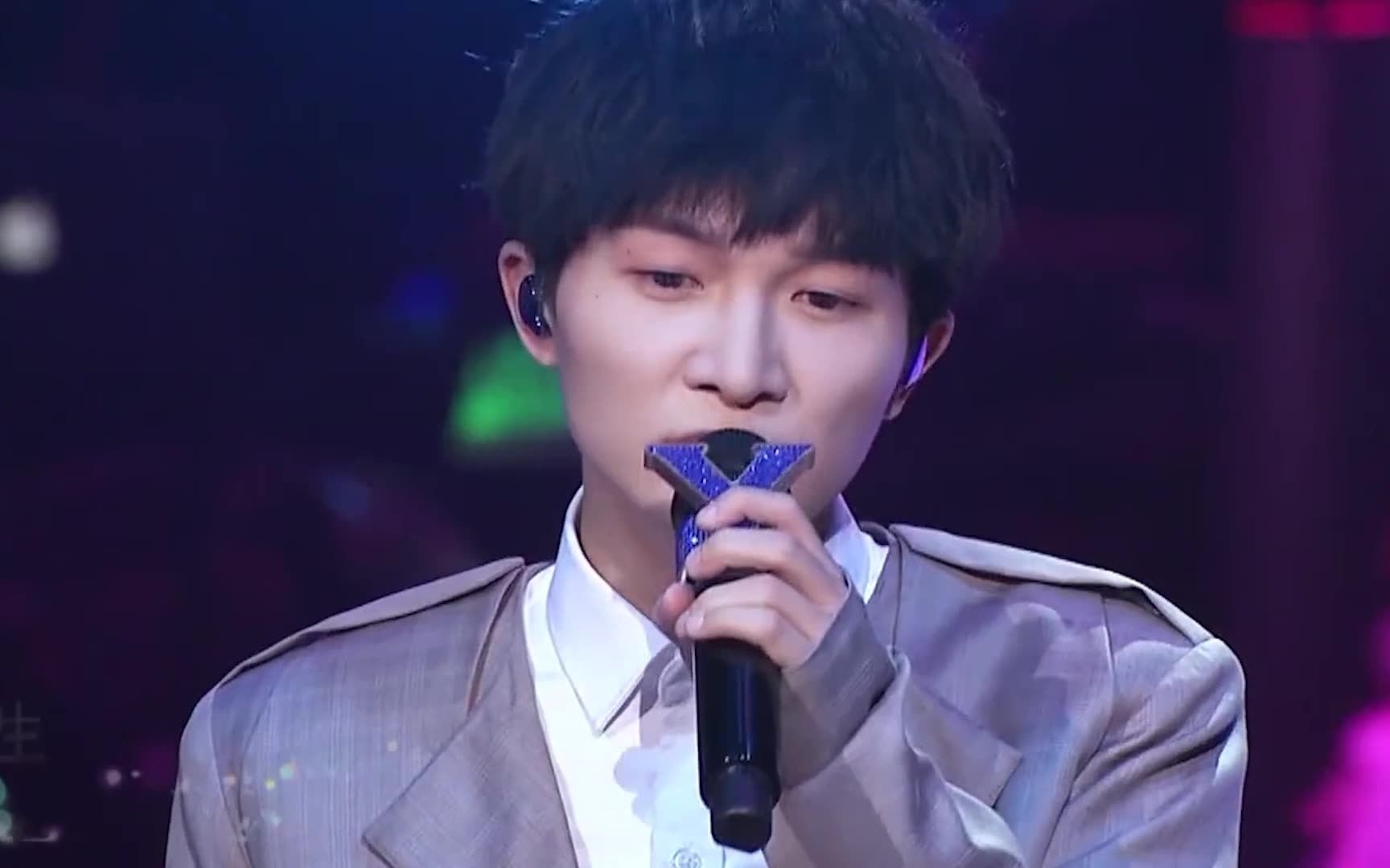 周深李克勤合唱《画》,绝对是神来之笔!