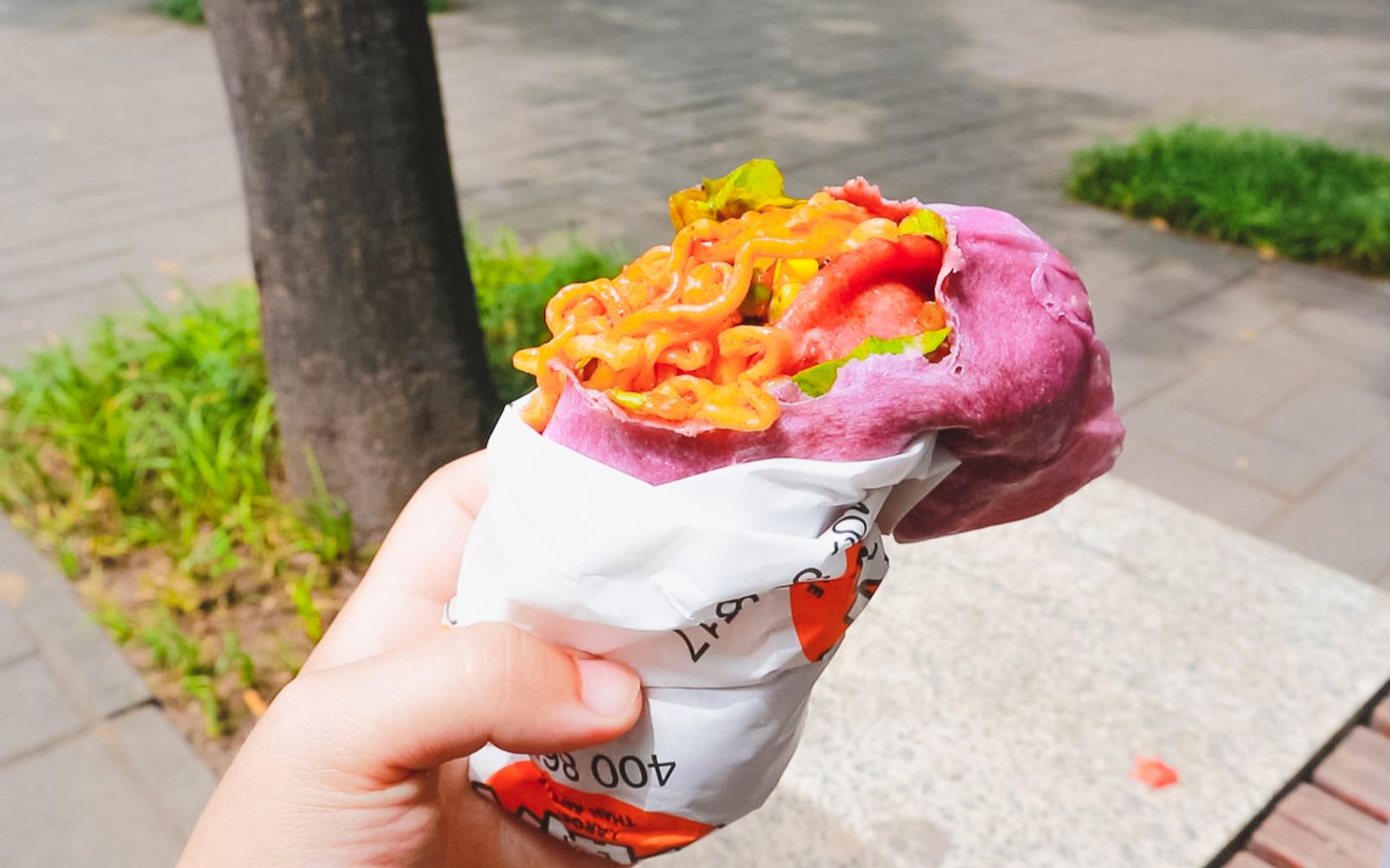 网红火鸡面卷饼,25元一个,味道还真挺棒