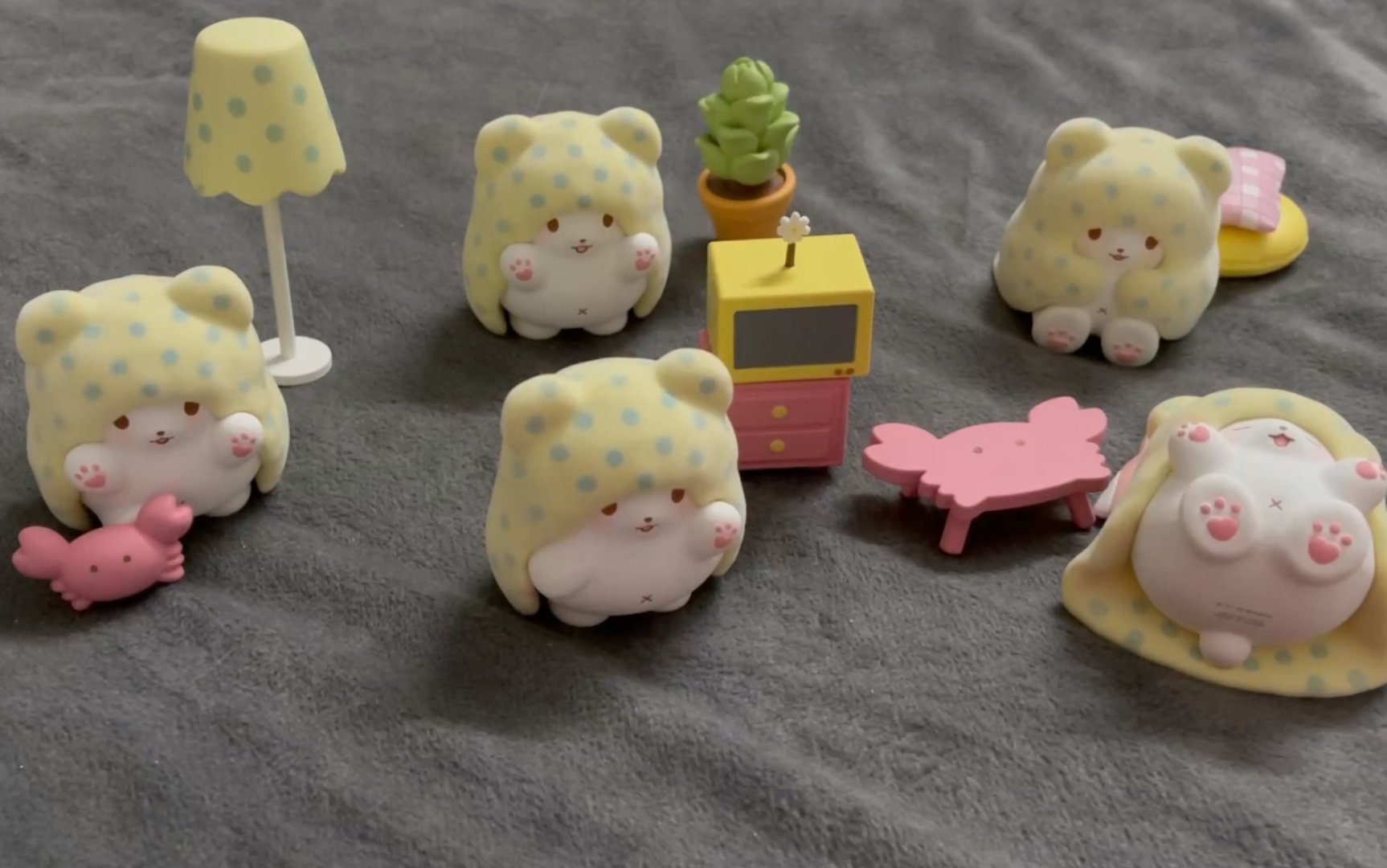 毛毯熊盲盒开箱_哔哩哔哩_bilibili