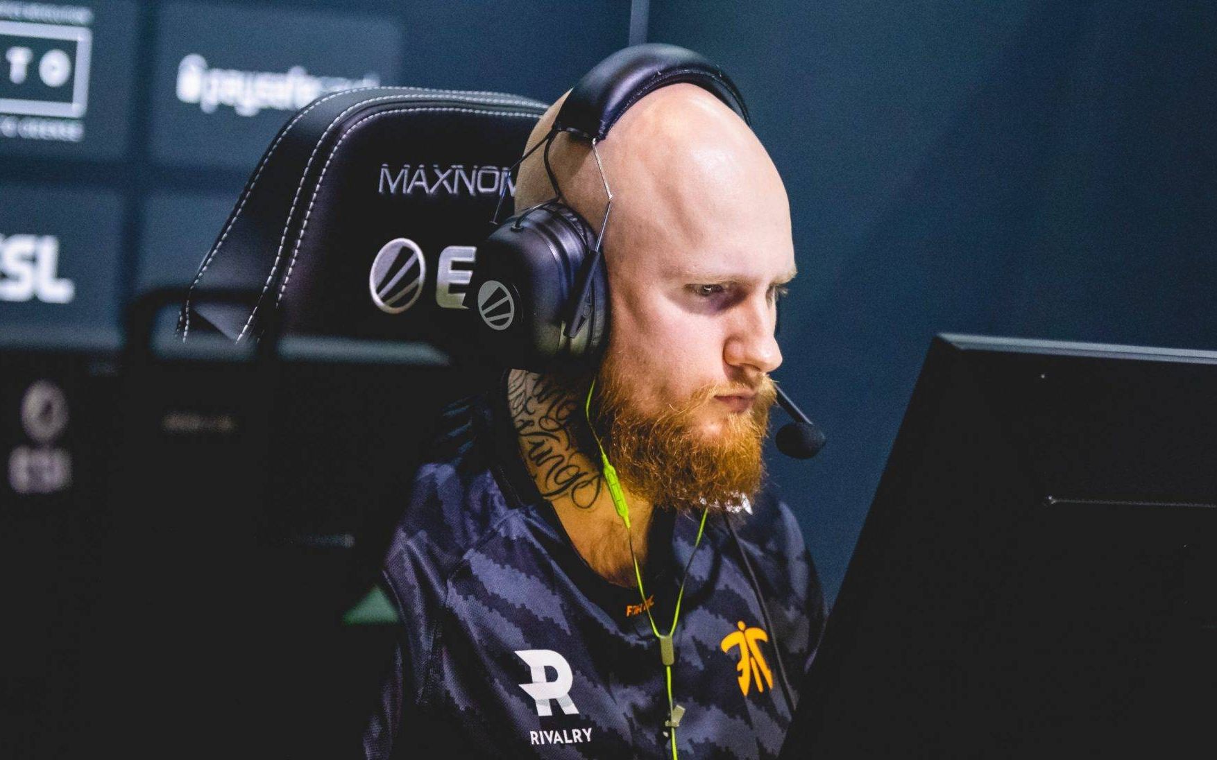 【krimz】fnatic vs g2 电竞活化石光头强1v4率先拿下图一赛点!