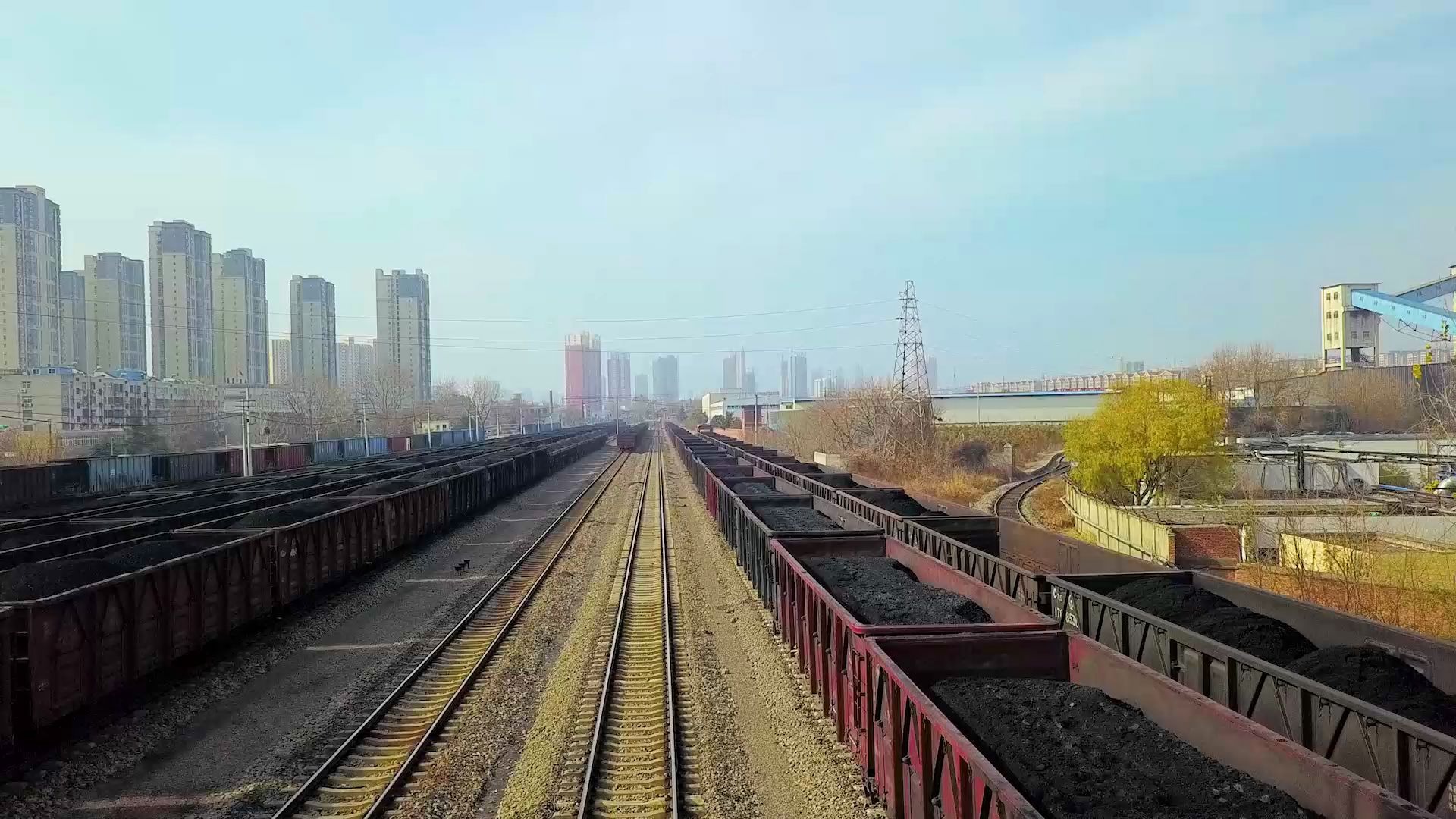 铁路航拍平煤神马铁路运输处矿区铁路申西车站多台内燃机车同时作业