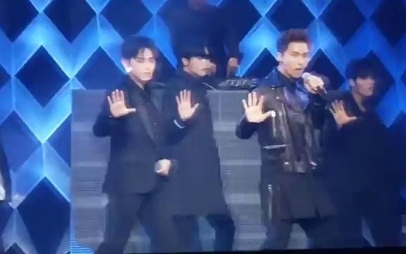 风之幽灵 ZEA & IMFACT 家族演唱会合作版2016 Kevin俊英熹哲炯植桐俊哔哩哔哩bilibili