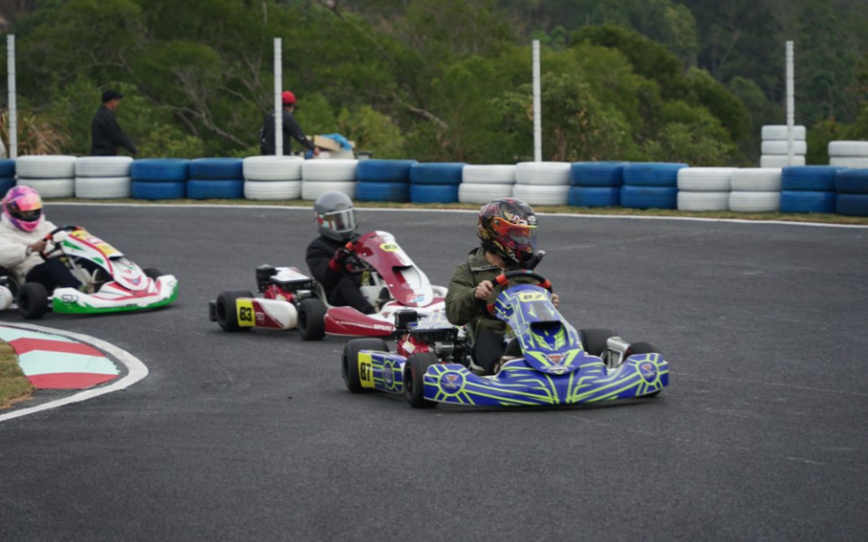 奔赴山海,为爱飞驰 南澳岛硬虎户外运动营地——山顶卡丁车520赛道