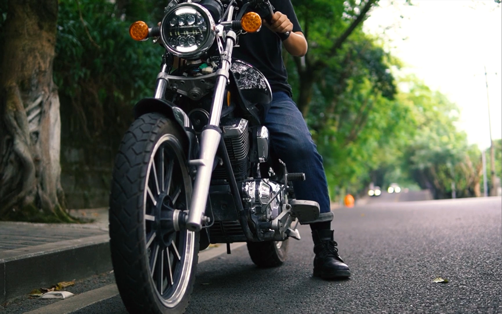 还是夏天和复古机车更配力帆v16改装半成品展示