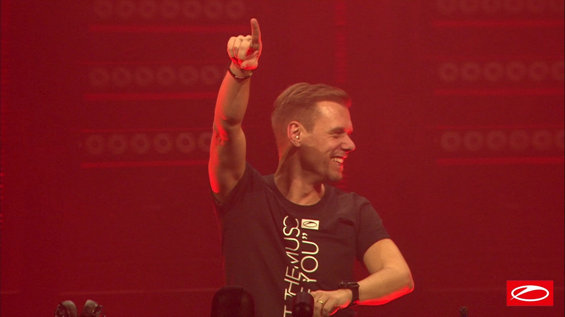 官方版主舞台 Armin van Buuren  A State Of Trance 950 Utrecht 2020 [ASOT950荷兰站]哔哩哔哩bilibili