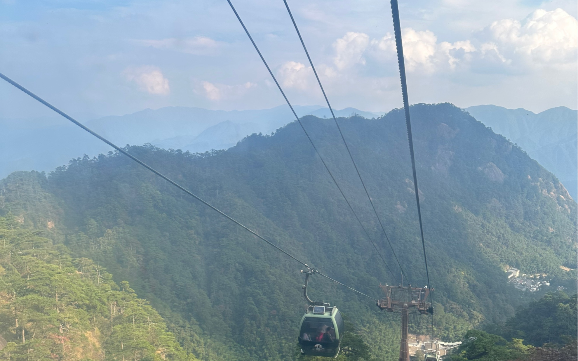 第一视角五倍速体验黄山索道风景西海大峡谷网红小火车