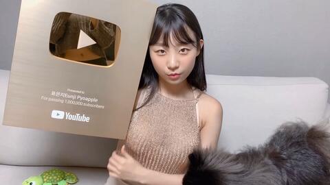 Silver Play Button Unboxing