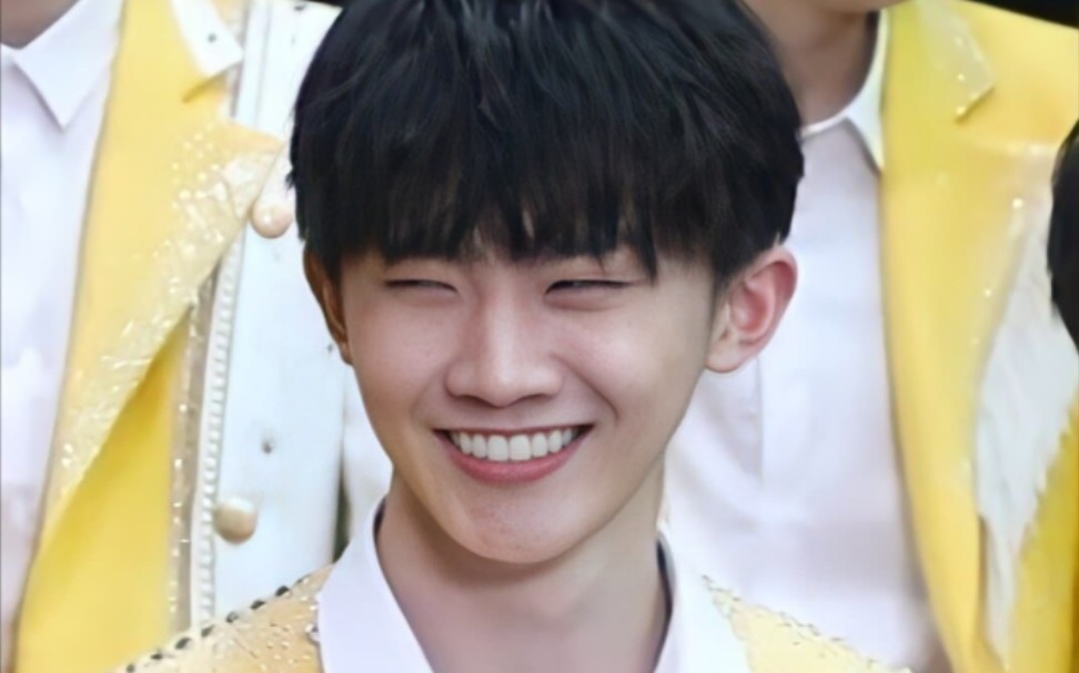 活动  当时代少年团 遇到微笑表情特效 真的笑不活了哈哈哈哈哈哈