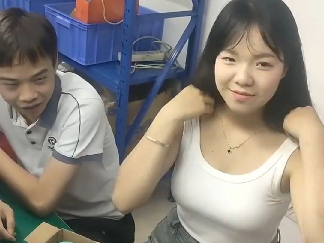 "现在我信你个鬼!