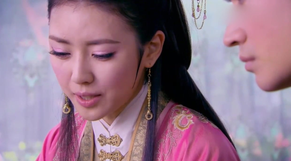 安世耿为爱成魔,竟逼迫与蝶舞相同容貌的如烟,事事模仿蝶舞!